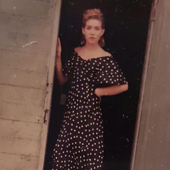 Welcome to my Closet! - Picture 2 of 8